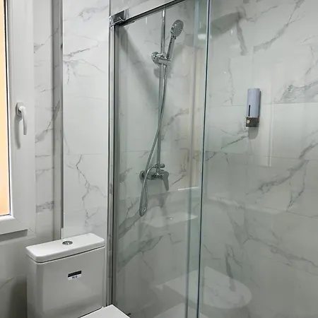 Centrico Junto A La Playa De San Lorenzo 希洪