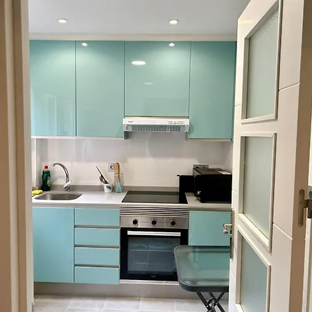 Centrico Junto A La Playa De San Lorenzo