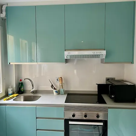 Centrico Junto A La Playa De San Lorenzo